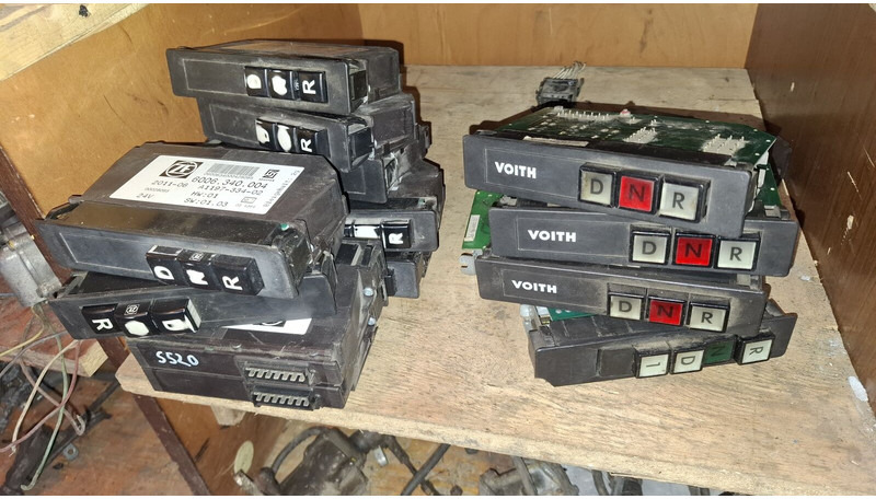 Scania Селектор переключения передач . - ECU: hình 1 Scania Селектор переключения передач . - ECU: hình 1