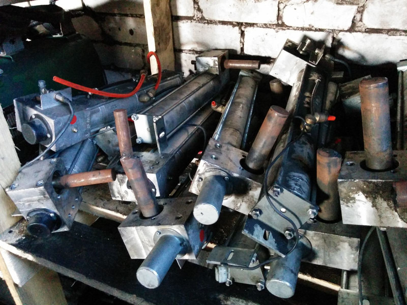 ECU Scania VDO 412.413\006\002 . 412.413/006/005: hình 15 ECU Scania VDO 412.413\006\002 . 412.413/006/005: hình 15