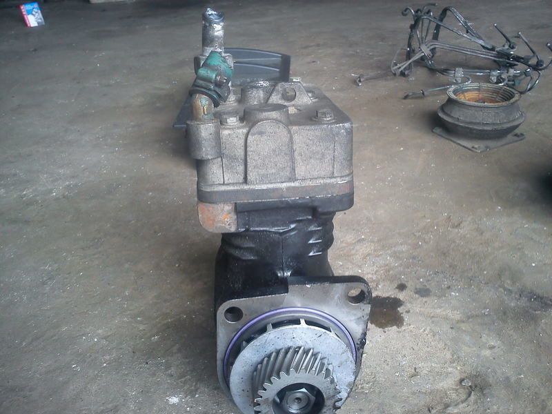 Volvo LK4918/ KZ 43326 . WABCO 4121008062 - Động cơ và các bộ phận: hình 4 Volvo LK4918/ KZ 43326 . WABCO 4121008062 - Động cơ và các bộ phận: hình 4