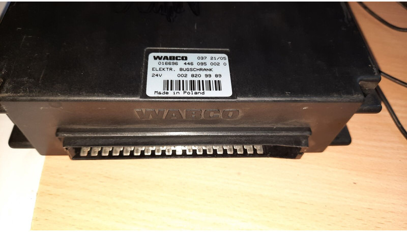 Wabco 4460550520.\FLO Control 22123A24\0839W3 - ECU: hình 2 Wabco 4460550520.\FLO Control 22123A24\0839W3 - ECU: hình 2