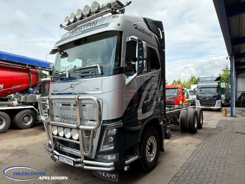 Volvo FH 750 6x4, Steel - Air, Globetrotter XL - Xe tải khung gầm: hình 2 Volvo FH 750 6x4, Steel - Air, Globetrotter XL - Xe tải khung gầm: hình 2