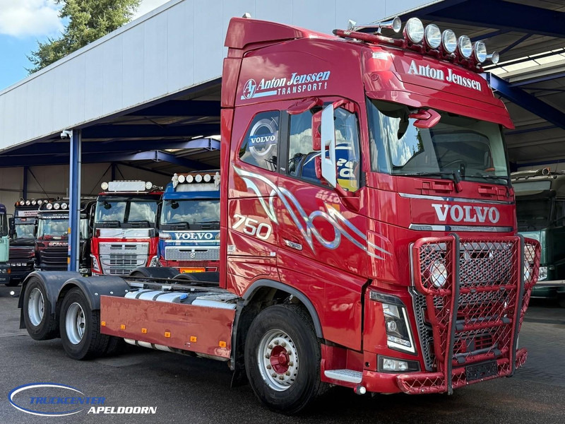 Volvo FH 750 6x4 Tandemlift, Retarder, PTO - Xe tải khung gầm: hình 1 Volvo FH 750 6x4 Tandemlift, Retarder, PTO - Xe tải khung gầm: hình 1