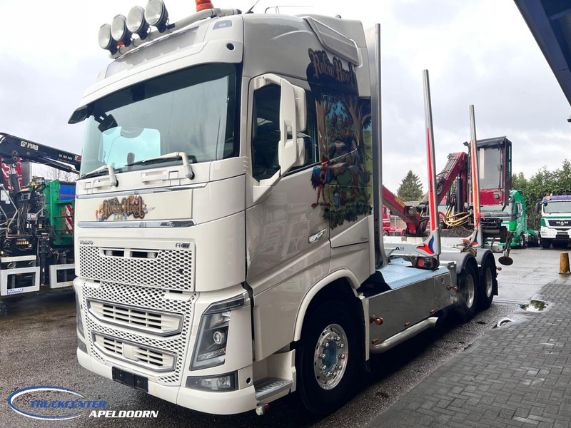 Volvo FH 750 Loglift, 6x4, Dynamic steering, Globetrotter - Xe chở gỗ, Xe cẩu tự hành: hình 4 Volvo FH 750 Loglift, 6x4, Dynamic steering, Globetrotter - Xe chở gỗ, Xe cẩu tự hành: hình 4