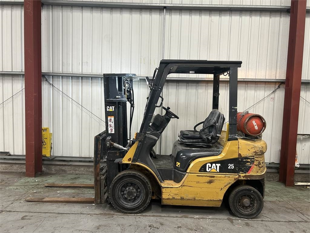 CAT GP20NT - Xe nâng gas: hình 1 CAT GP20NT - Xe nâng gas: hình 1