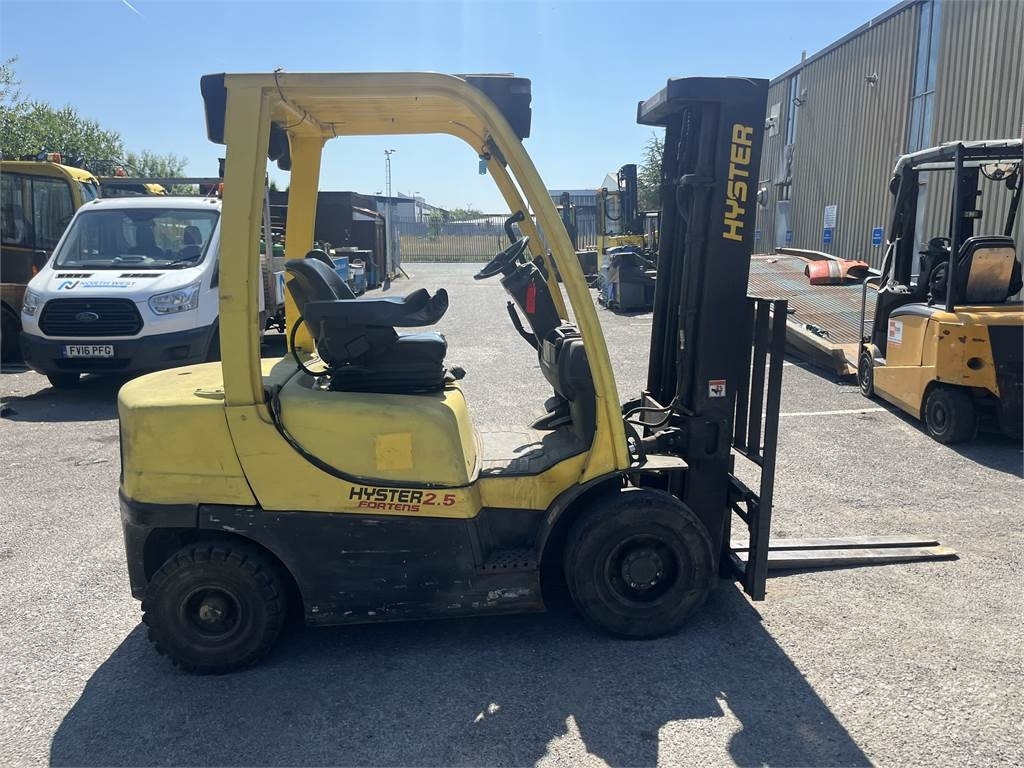 Hyster H2.5FT - Xe nâng diesel: hình 3 Hyster H2.5FT - Xe nâng diesel: hình 3