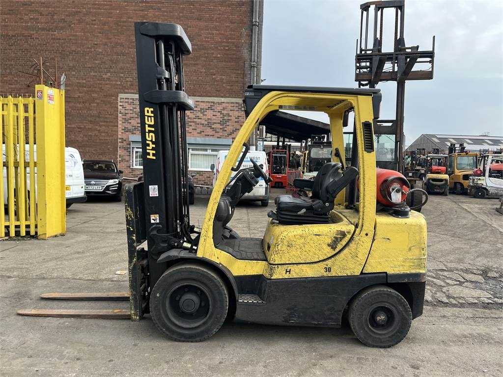 Hyster H3.0FT - Xe nâng gas: hình 1 Hyster H3.0FT - Xe nâng gas: hình 1