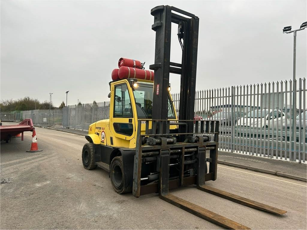 Hyster H8.0FT9 - Xe nâng gas: hình 3 Hyster H8.0FT9 - Xe nâng gas: hình 3