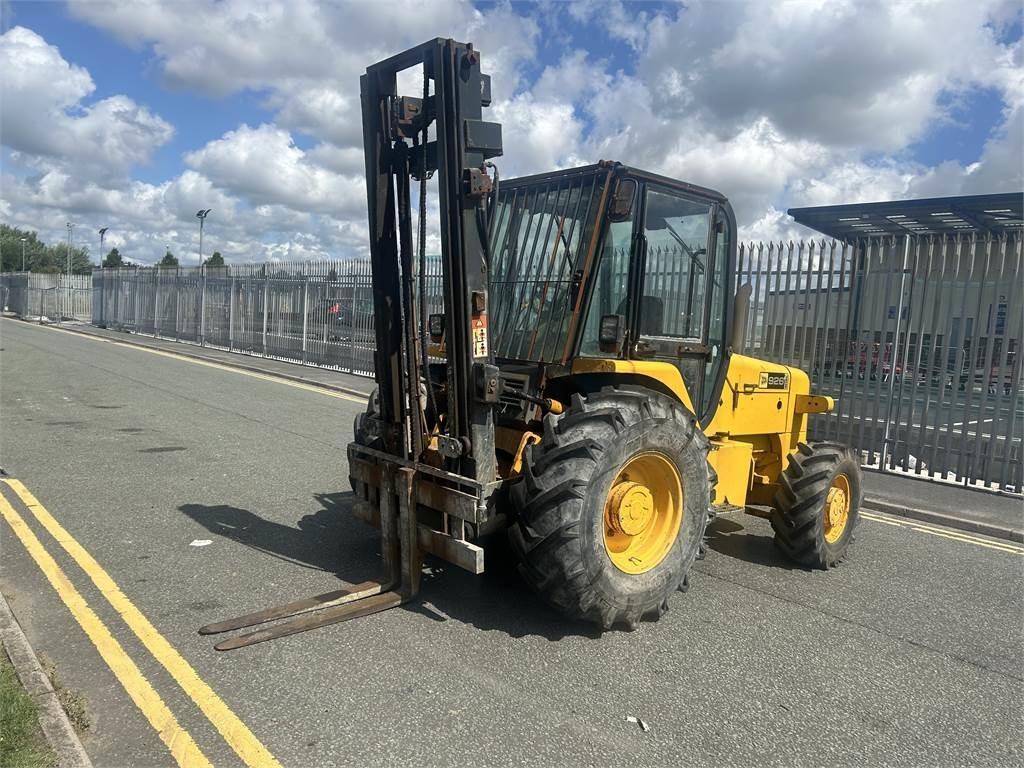 JCB 926 4x4 - Xe nâng địa hình gồ ghề: hình 2 JCB 926 4x4 - Xe nâng địa hình gồ ghề: hình 2