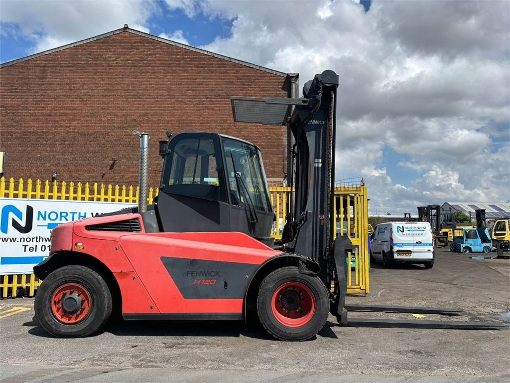 Linde H120 - Xe nâng diesel: hình 5 Linde H120 - Xe nâng diesel: hình 5