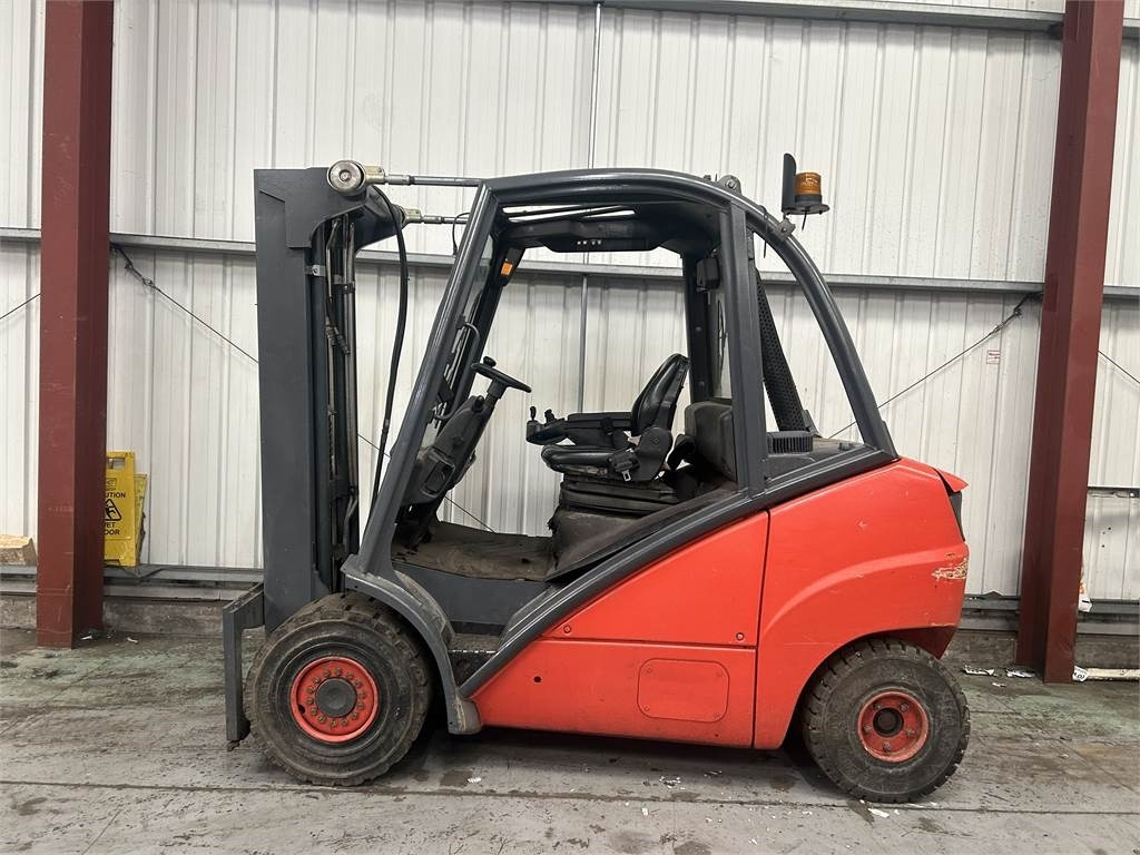 Linde H30D - Xe nâng diesel: hình 1 Linde H30D - Xe nâng diesel: hình 1