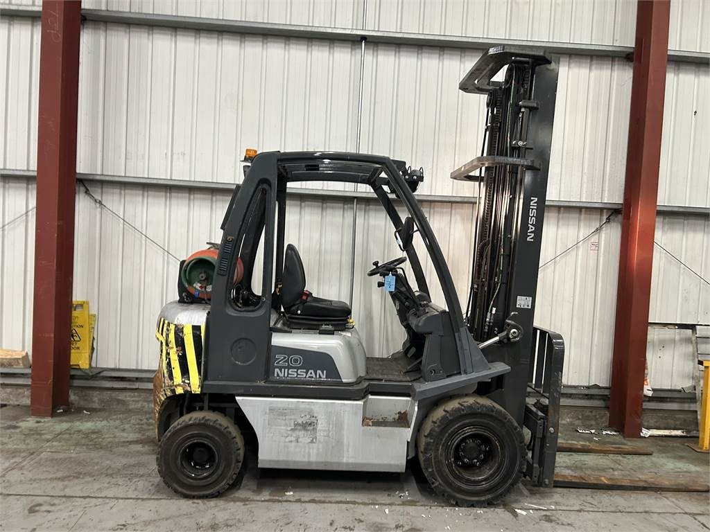 Nissan U1D2A20LQ - Xe nâng gas: hình 5 Nissan U1D2A20LQ - Xe nâng gas: hình 5