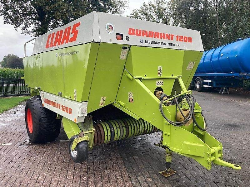 Claas Quadrant 1200 - Máy đóng kiện vuông: hình 3 Claas Quadrant 1200 - Máy đóng kiện vuông: hình 3