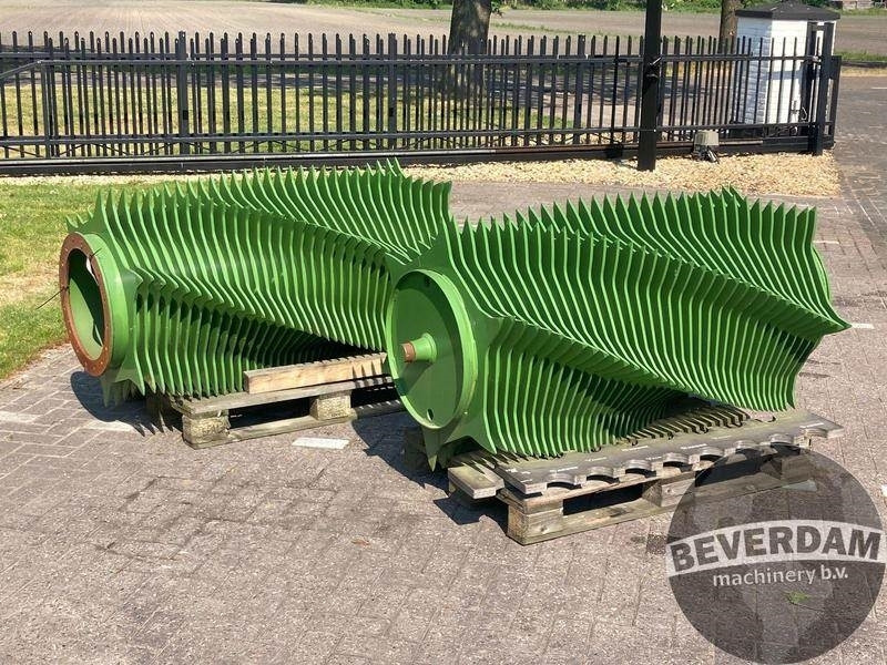Krone Titan Rotor nieuw! - Trang thiết bị dàn trải: hình 1 Krone Titan Rotor nieuw! - Trang thiết bị dàn trải: hình 1