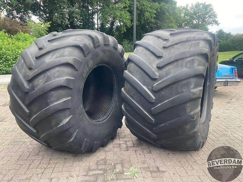 Michelin MEGA BIB 1050/50R32 - Lốp cho Máy móc nông nghiệp: hình 1 Michelin MEGA BIB 1050/50R32 - Lốp cho Máy móc nông nghiệp: hình 1