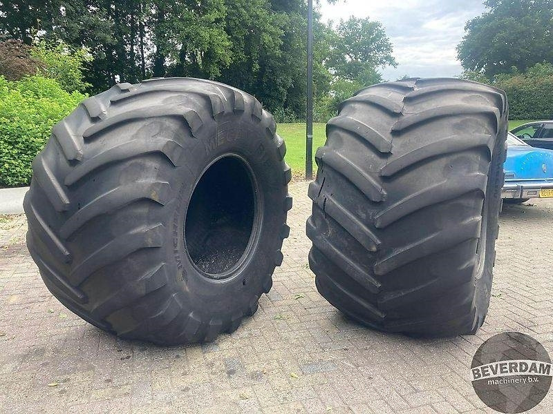 Michelin MEGA BIB 1050/50R32 - Lốp cho Máy móc nông nghiệp: hình 1 Michelin MEGA BIB 1050/50R32 - Lốp cho Máy móc nông nghiệp: hình 1