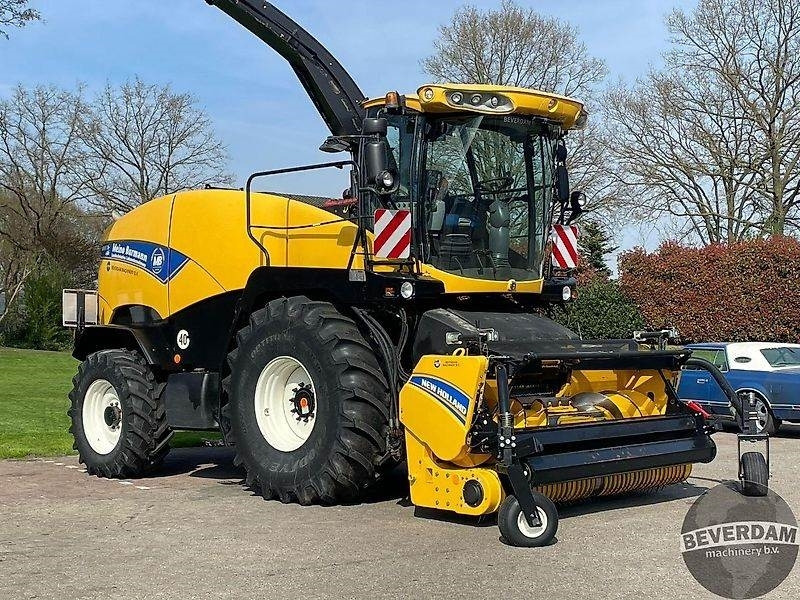 New Holland FR 9060 - Máy gặt đập thức ăn gia súc: hình 2 New Holland FR 9060 - Máy gặt đập thức ăn gia súc: hình 2