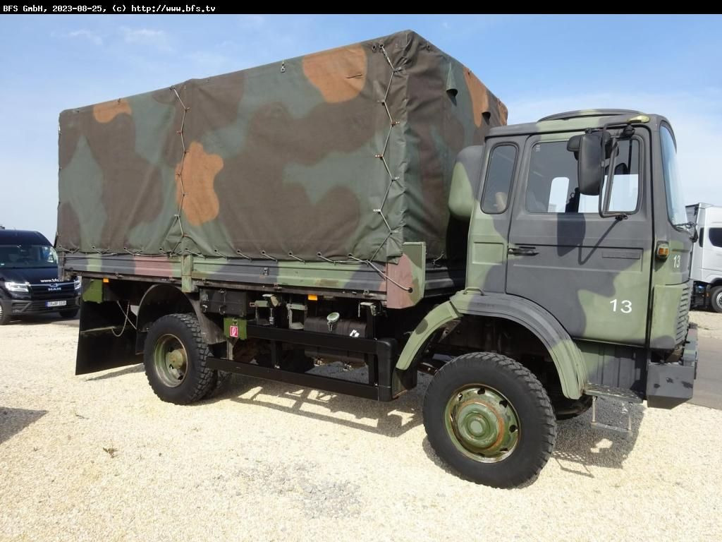 Iveco Magirus 110-17 AW oldtimerfähig - Xe tải thùng mui bạt: hình 1 Iveco Magirus 110-17 AW oldtimerfähig - Xe tải thùng mui bạt: hình 1