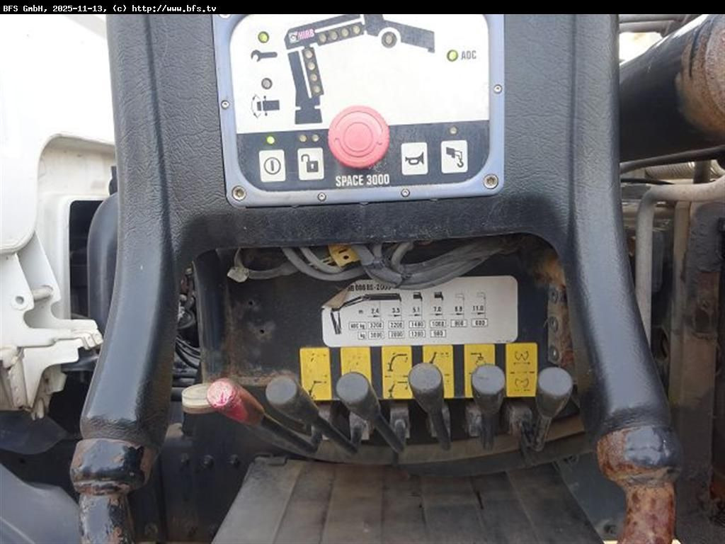 MAN TGL 12.220 4x2 BB - Xe ben: hình 4 MAN TGL 12.220 4x2 BB - Xe ben: hình 4