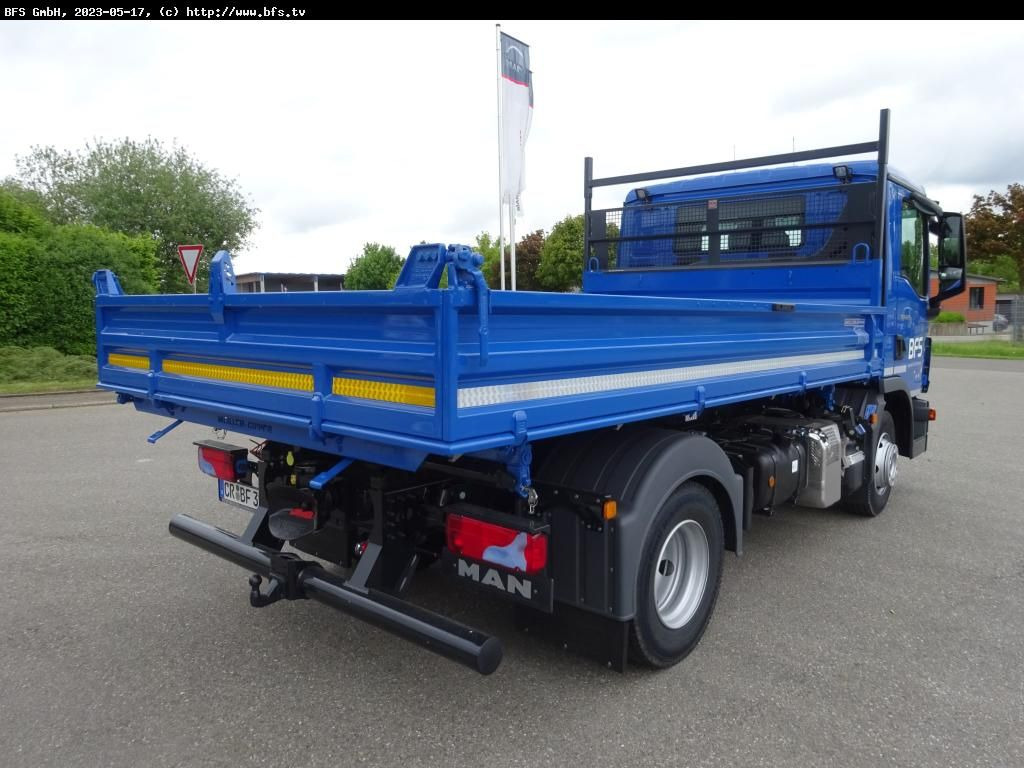 MAN TGL (TG3) 8.220 4x2 BB CH TG3, - Xe ben nhỏ: hình 2 MAN TGL (TG3) 8.220 4x2 BB CH TG3, - Xe ben nhỏ: hình 2