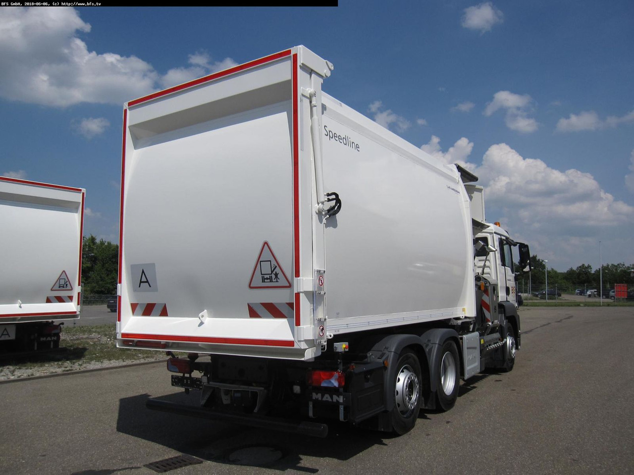 MAN TGS 26.320 6x2-4 LL HS SL Speedline 27 PPK - ViS - Xe tải chở rác: hình 3 MAN TGS 26.320 6x2-4 LL HS SL Speedline 27 PPK - ViS - Xe tải chở rác: hình 3