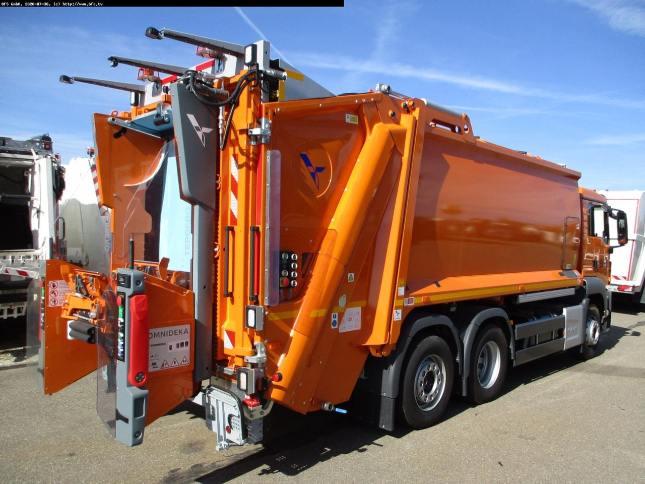 MAN TGS 28.320 6x2-4 BL HS HL Olympus 23 - Omni-DEKA - Xe tải chở rác: hình 3 MAN TGS 28.320 6x2-4 BL HS HL Olympus 23 - Omni-DEKA - Xe tải chở rác: hình 3