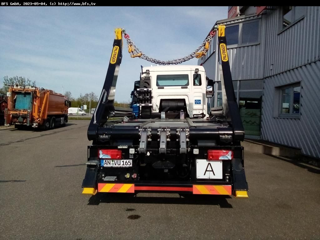 MAN TGS (TG3) 26.430 6x2-4 BL CH VL-Achser, Palfinge - Xe ben: hình 2 MAN TGS (TG3) 26.430 6x2-4 BL CH VL-Achser, Palfinge - Xe ben: hình 2