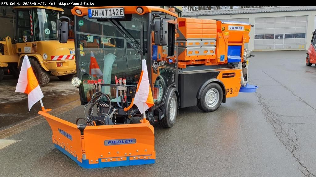 Pony P3.0 Pony P3.0 - Xe quét đường: hình 1 Pony P3.0 Pony P3.0 - Xe quét đường: hình 1