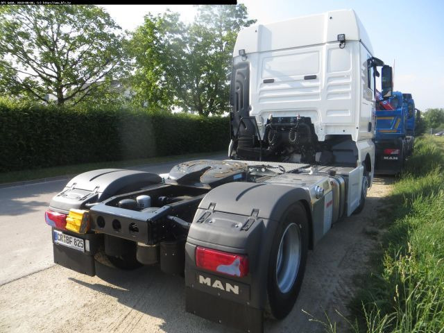 MAN TGX 18.460 4x2 LLS Kipphydraulik, Kompressor MAN TGX 18.460 4x2 LLS Kipphydraulik, Kompressor - Xe đầu kéo: hình 2 MAN TGX 18.460 4x2 LLS Kipphydraulik, Kompressor MAN TGX 18.460 4x2 LLS Kipphydraulik, Kompressor - Xe đầu kéo: hình 2