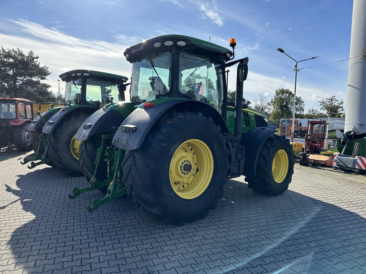 Cho thuê  John Deere 7290R AutoPower 55 km/h ABS 310 PS GPS John Deere 7290R AutoPower 55 km/h ABS 310 PS GPS: hình 6