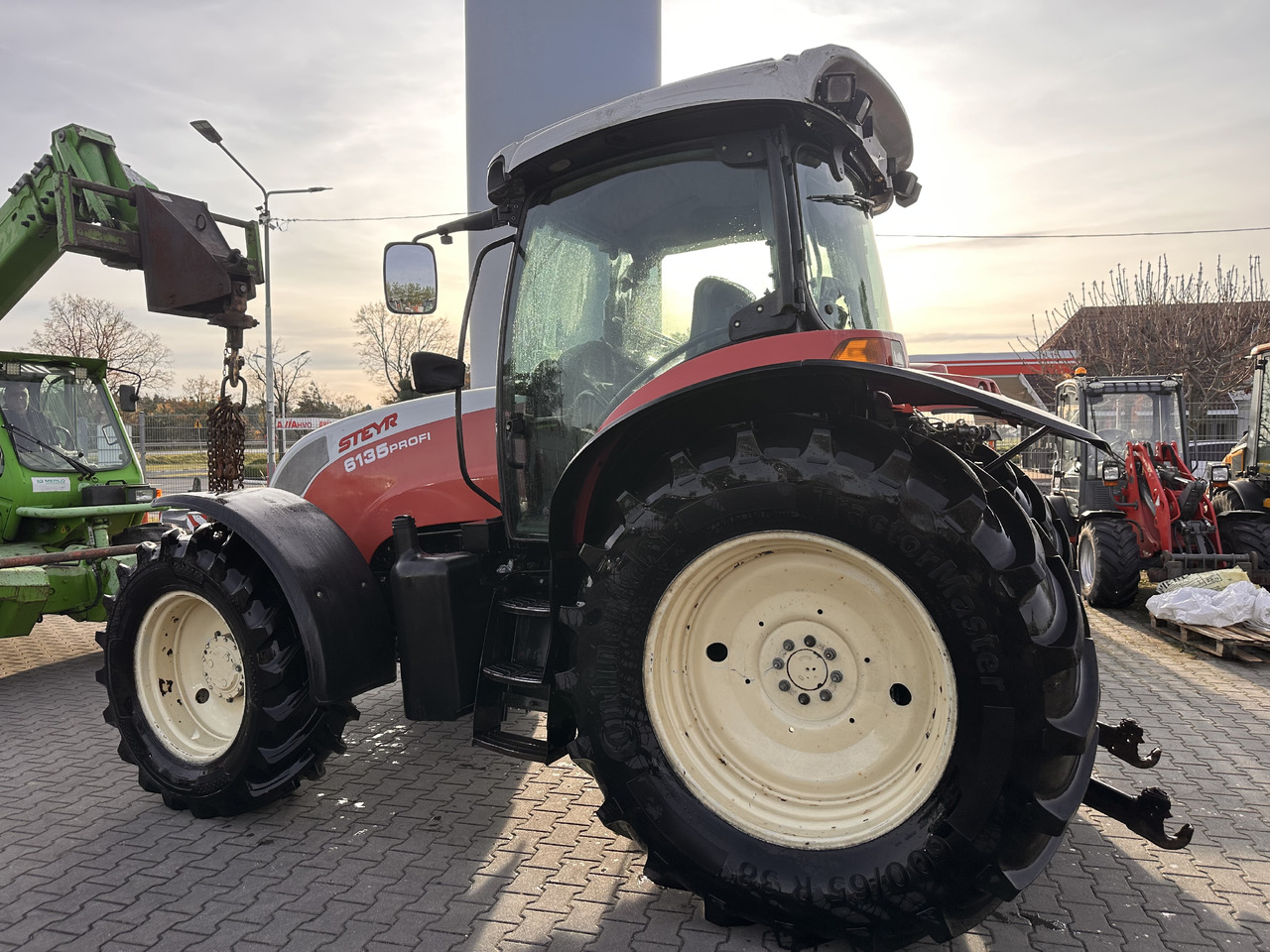 STEYR 6135 PROFI - Máy cày: hình 4 STEYR 6135 PROFI - Máy cày: hình 4