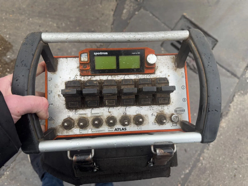 Boom Atlas 240.2E-A3 + REMOTE CONTROL + 5E & 6E FUNCTIE 240.2E-A3: hình 8 Boom Atlas 240.2E-A3 + REMOTE CONTROL + 5E & 6E FUNCTIE 240.2E-A3: hình 8