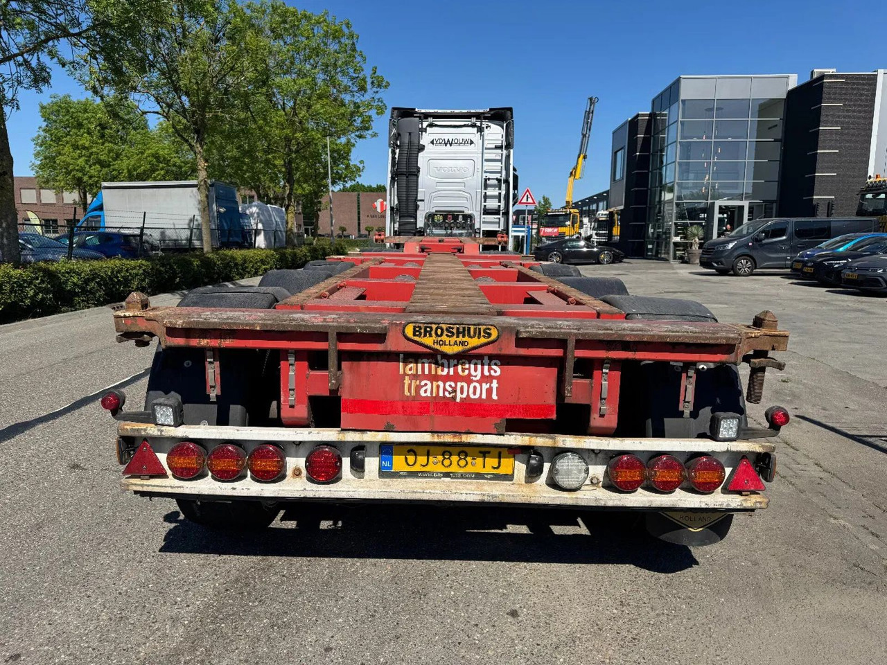 Broshuis 3 UCC-39/45 EU - 3 AXLE SAF + LIFTING AXLE - Xe chở container/ Sơ mi rơ moóc hoán đổi thân: hình 3 Broshuis 3 UCC-39/45 EU - 3 AXLE SAF + LIFTING AXLE - Xe chở container/ Sơ mi rơ moóc hoán đổi thân: hình 3