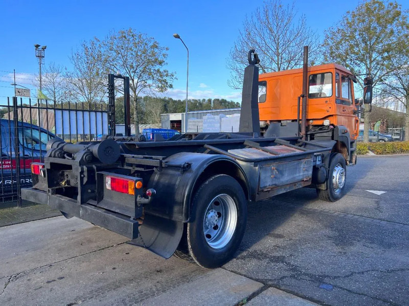 DAF 1900 TURBO 4X4 HOOKLIFT - Xe tải nâng móc: hình 5 DAF 1900 TURBO 4X4 HOOKLIFT - Xe tải nâng móc: hình 5