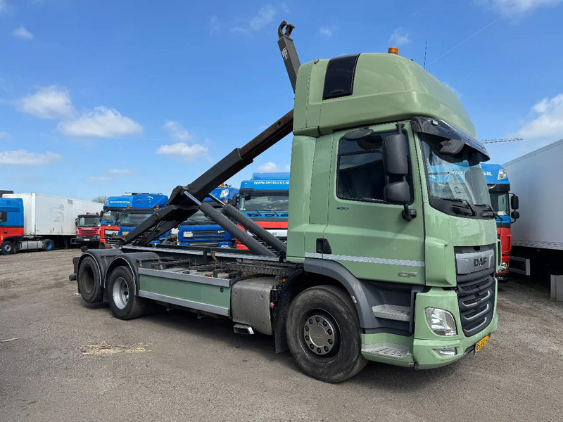 DAF CF 450 6X2 EURO 6 VDL 21T HOOK LIFTING AXLE - Xe tải nâng móc: hình 2 DAF CF 450 6X2 EURO 6 VDL 21T HOOK LIFTING AXLE - Xe tải nâng móc: hình 2