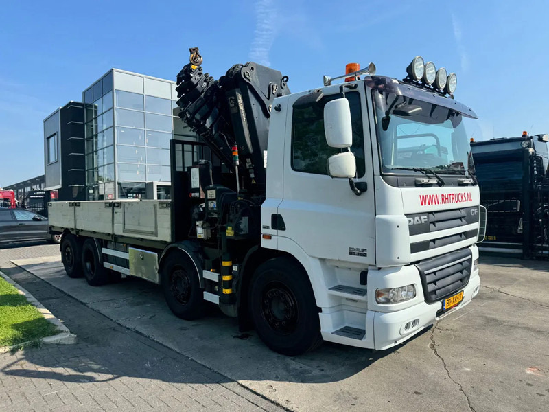 DAF CF 85.360 8x2 + HIAB 422E8 REMOTE CONTROLE - Xe tải thùng lửng/ Phẳng, Xe cẩu tự hành: hình 4 DAF CF 85.360 8x2 + HIAB 422E8 REMOTE CONTROLE - Xe tải thùng lửng/ Phẳng, Xe cẩu tự hành: hình 4