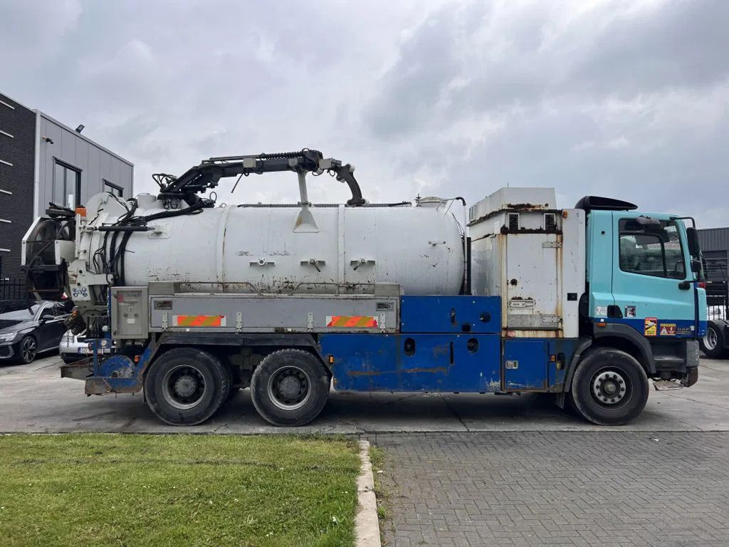 DAF CF 85.380 6X4 VACUUM CLEANER - FULL STEEL - Xe tải chân không: hình 5 DAF CF 85.380 6X4 VACUUM CLEANER - FULL STEEL - Xe tải chân không: hình 5