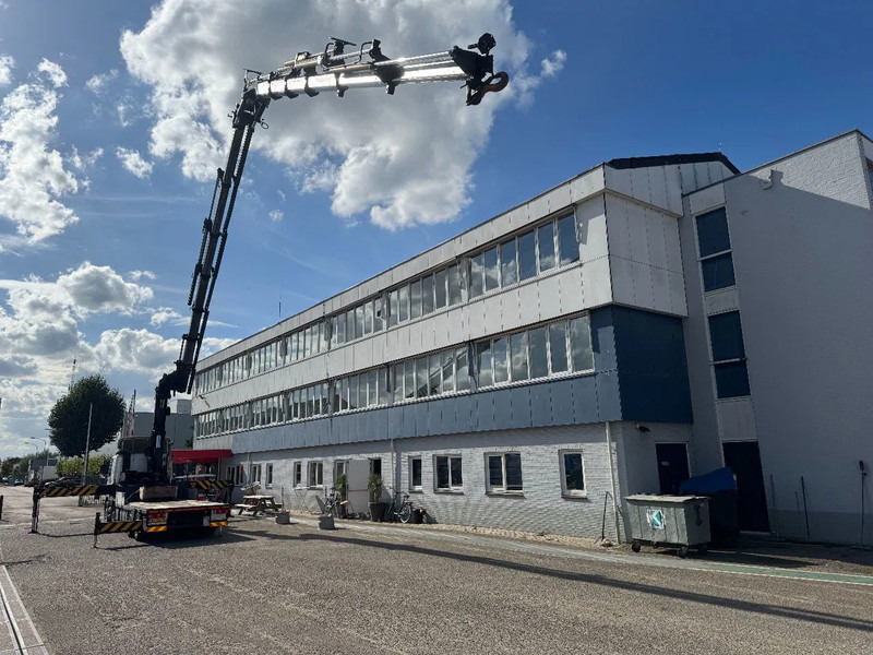 DAF CF 85.410 8X2 EURO 5 PALFINGER PK60002 + FLY JIB + REMOTE + TWISTLOCKS - Xe cẩu tự hành: hình 3 DAF CF 85.410 8X2 EURO 5 PALFINGER PK60002 + FLY JIB + REMOTE + TWISTLOCKS - Xe cẩu tự hành: hình 3