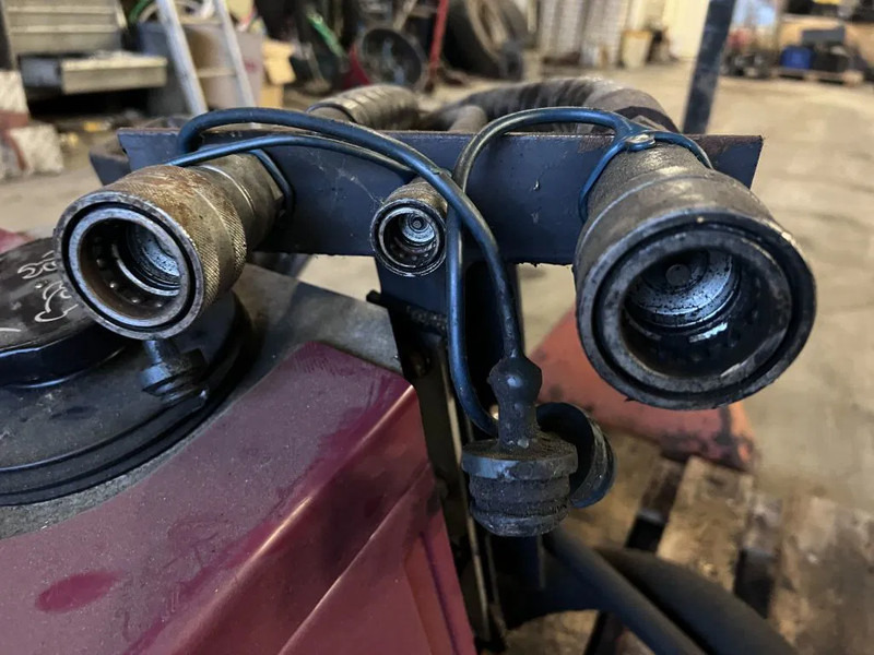 Diversen GARDNER DENVER COMPRESSOR + OMFT PTO - Động cơ và các bộ phận cho Xe tải: hình 4 Diversen GARDNER DENVER COMPRESSOR + OMFT PTO - Động cơ và các bộ phận cho Xe tải: hình 4