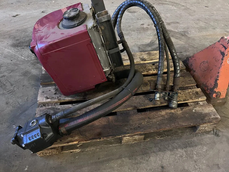 Diversen GARDNER DENVER COMPRESSOR + OMFT PTO - Động cơ và các bộ phận cho Xe tải: hình 2 Diversen GARDNER DENVER COMPRESSOR + OMFT PTO - Động cơ và các bộ phận cho Xe tải: hình 2