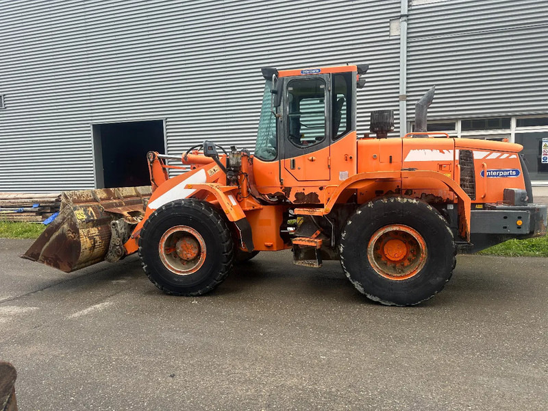 Doosan DL 200 4X4, CE, 6117 HOURS - Máy xúc lật: hình 1 Doosan DL 200 4X4, CE, 6117 HOURS - Máy xúc lật: hình 1