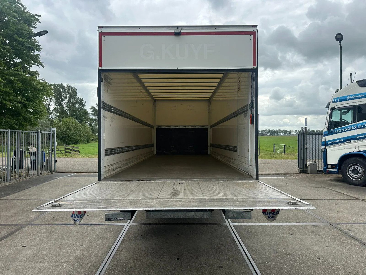 Iveco ML 120 -220 L, DHOLLANDIA LIFT, BOX 730X250X240 - Xe tải hộp: hình 5 Iveco ML 120 -220 L, DHOLLANDIA LIFT, BOX 730X250X240 - Xe tải hộp: hình 5