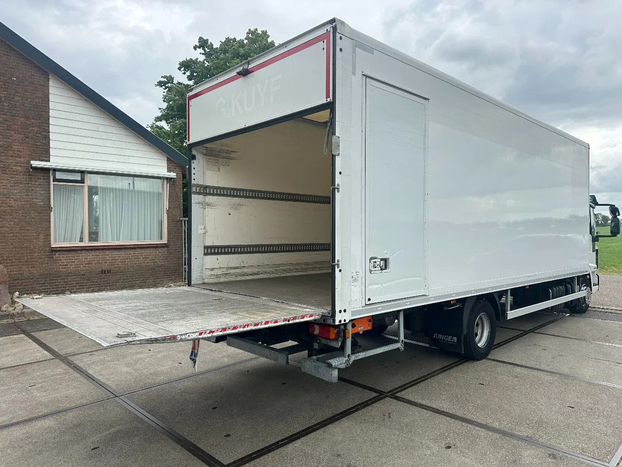 Iveco ML 120 -220 L, DHOLLANDIA LIFT, BOX 730X250X240 - Xe tải hộp: hình 4 Iveco ML 120 -220 L, DHOLLANDIA LIFT, BOX 730X250X240 - Xe tải hộp: hình 4