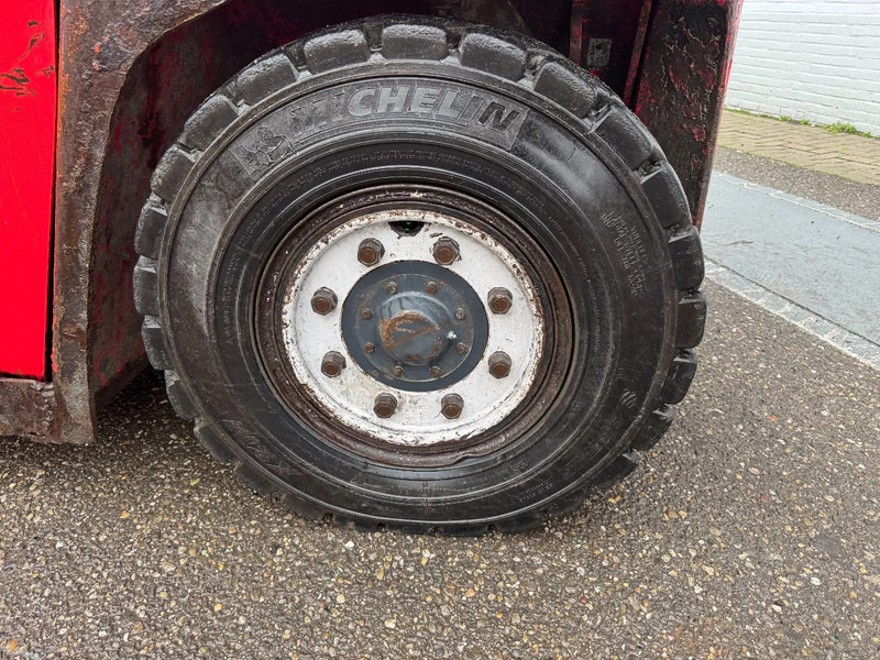 Xe nâng diesel Kalmar DCF 80-9 8000 KG 2 STAGE MAST FORK POSITIONER DIESEL: hình 17