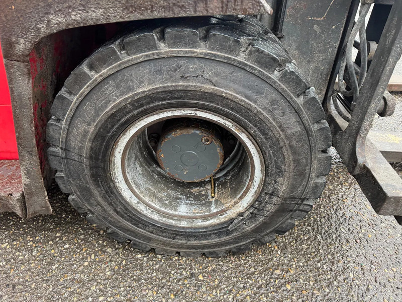 Xe nâng diesel Kalmar DCF 80-9 8000 KG 2 STAGE MAST FORK POSITIONER DIESEL: hình 16