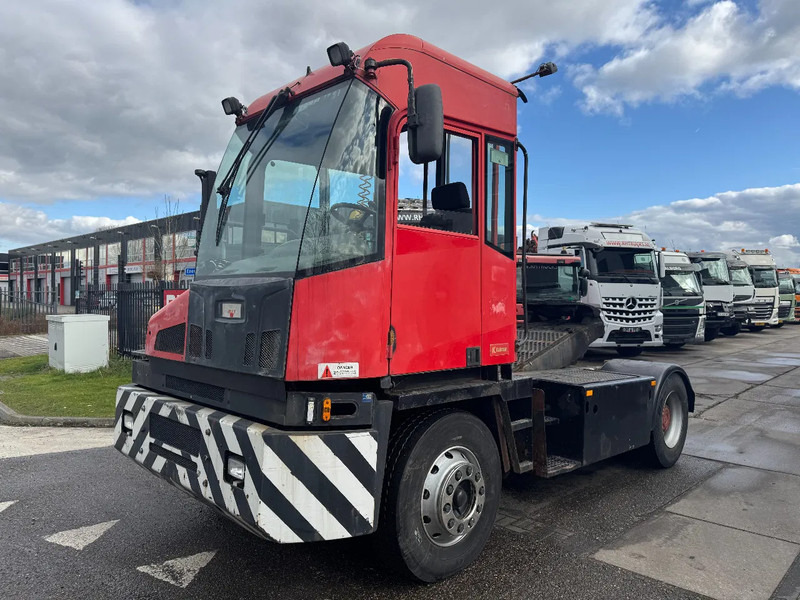 Kalmar TT612D 4X2 - Máy cày trạm: hình 1 Kalmar TT612D 4X2 - Máy cày trạm: hình 1