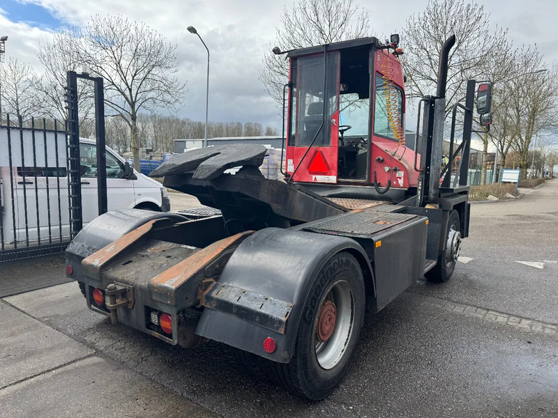 Kalmar TT612D 4X2 - Máy cày trạm: hình 4 Kalmar TT612D 4X2 - Máy cày trạm: hình 4