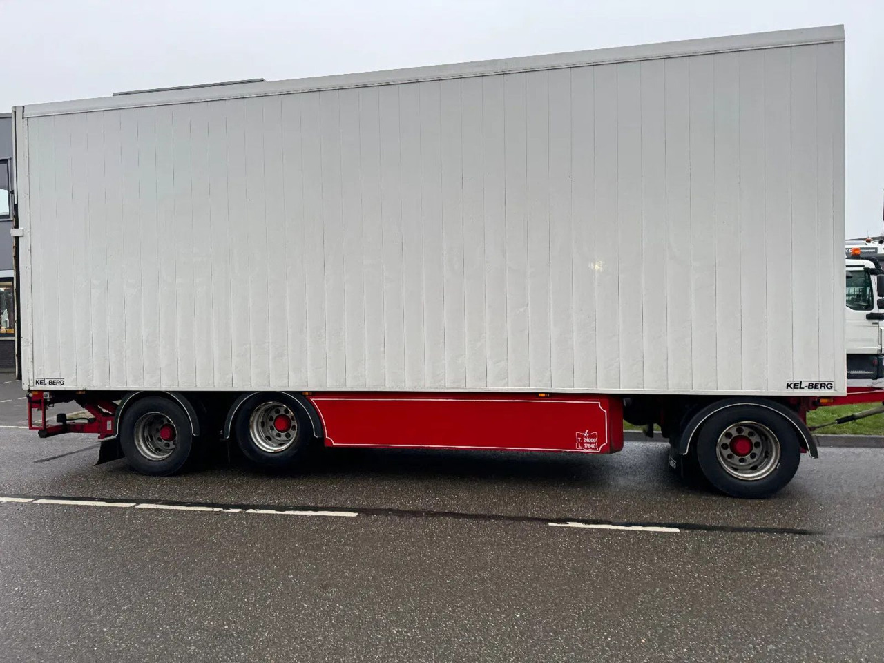 Kel-Berg D24B3 - 3 AXLE BPW + ZEPRO ZHD 250-155 MA - Rơ moóc hộp kín: hình 2 Kel-Berg D24B3 - 3 AXLE BPW + ZEPRO ZHD 250-155 MA - Rơ moóc hộp kín: hình 2