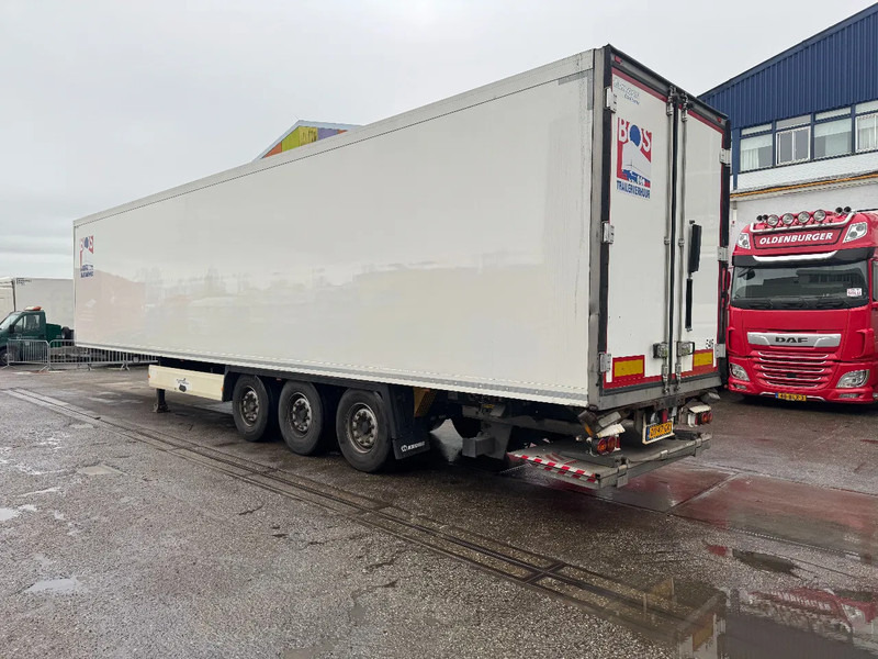 Krone SD 3 AXLE DISC BRAKES THERMO KING SLXe + DHOLLANDIA 2000kg - Sơ mi rơ moóc đông lạnh: hình 4 Krone SD 3 AXLE DISC BRAKES THERMO KING SLXe + DHOLLANDIA 2000kg - Sơ mi rơ moóc đông lạnh: hình 4
