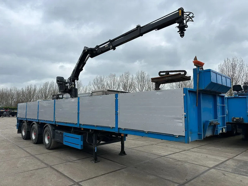 Kwb HIAB 130R-206-2006 - Sơ mi rơ moóc thùng lửng/ Phẳng: hình 2 Kwb HIAB 130R-206-2006 - Sơ mi rơ moóc thùng lửng/ Phẳng: hình 2