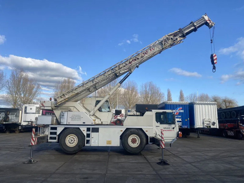 Liebherr LTM1030 - Cần cẩu mọi địa hình: hình 5 Liebherr LTM1030 - Cần cẩu mọi địa hình: hình 5